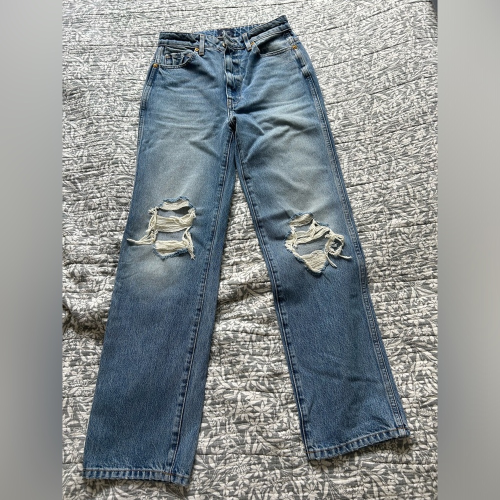 Khaite Abigail Ripped Jeans - size 26